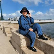 Claudia V.